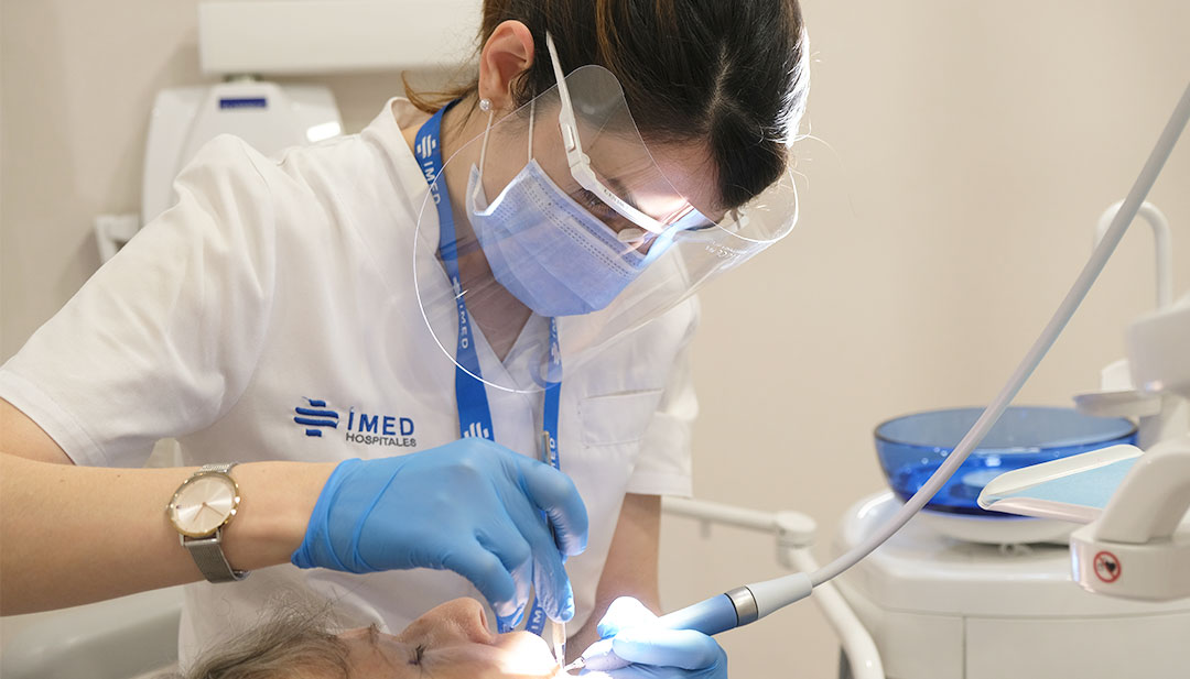 Limpieza dental profesional